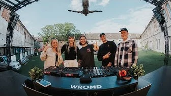 Lännuki osalejad WROMD DJ-puldi ümber välilaval.